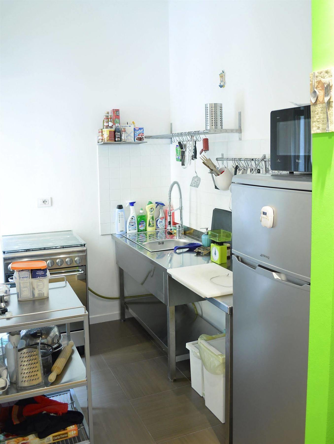 Room Inn Milan Exterior photo