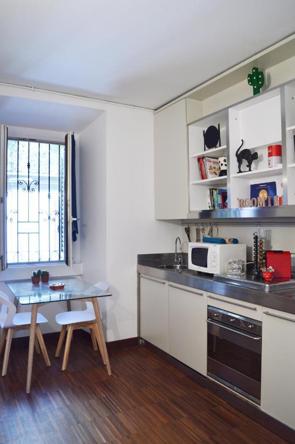 Room Inn Milan Exterior photo